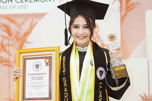 Prilly Latuconsina Jadi Wisudawan Terbaik, Irzan Faiq Bangga