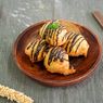 Resep Donat Goreng 3 Bahan, Siram dengan Sirup Cokelat