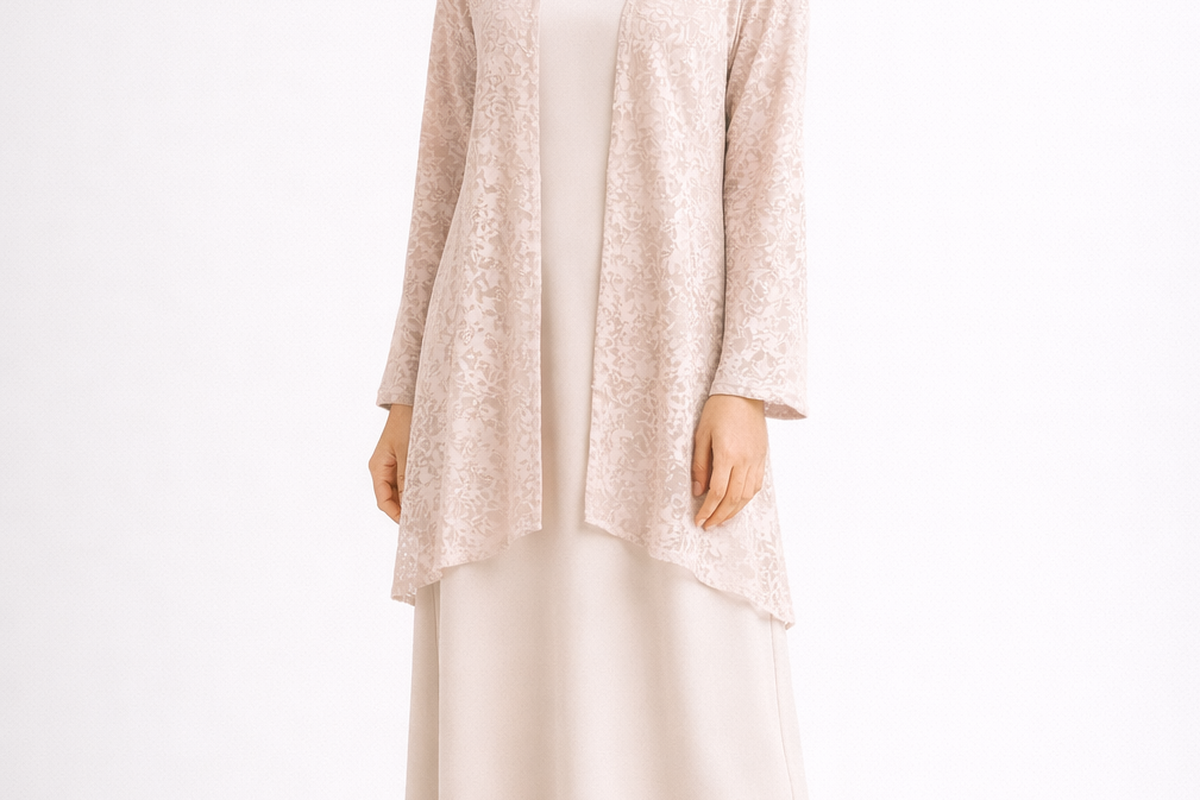 Abaya atau Kaftan Simple.