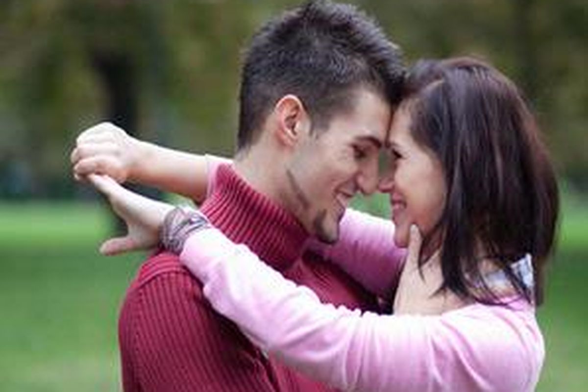 Memandang ideal pasangan bisa membuat hubungan suami istri lebih langgeng.