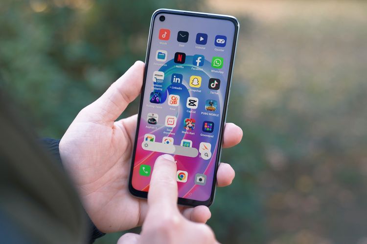 Tanpa Hapus Aplikasi, Begini Saya Mengosongkan Penyimpanan HP yang Penuh