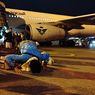 Jemaah Haji Surabaya Tak Perlu Antre Imigrasi, Cukup Pindai Iris Mata