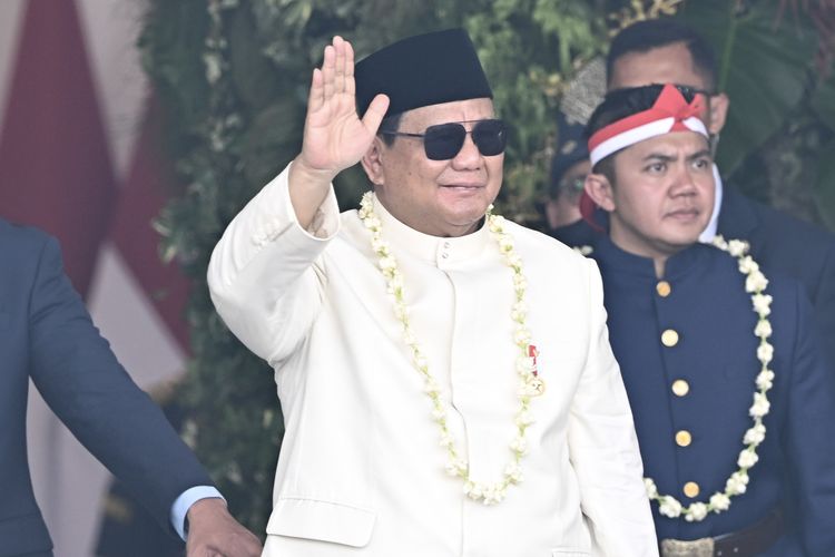 Prabowo Sampaikan Surat Pribadi untuk 5 Menteri yang Di-reshuffle Lewat Teddy, Apa Isinya?