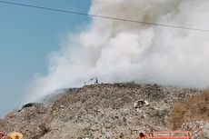 Gunungan Sampah TPA Putri Cempo Solo Terbakar, Gibran Minta Maaf