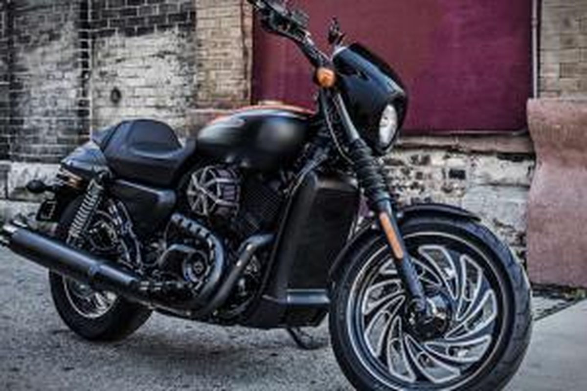 Harley-Davidson Street 750 dengan sedikit polesan aksesori.