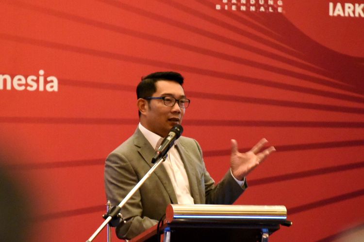 Gubernur Jawa Barat (Jabar) Ridwan Kamil menjadi keynote speaker pada ASEAN-Japan City and Architecture Forum (AJCAF) 2019 yang digelar di Hotel Aryaduta Kota Bandung, Kamis (31/10/19).