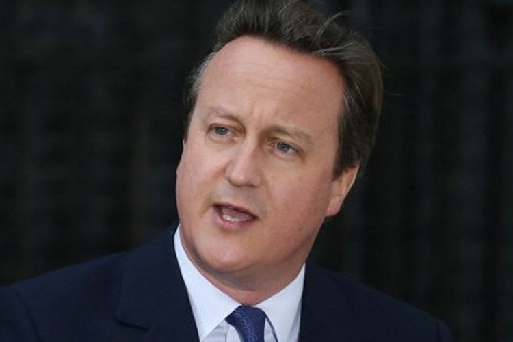 (FILE) Perdana Menteri Inggris yang akan keluar, David Cameron, berbicara di luar 10 Downing Street di pusat kota London pada tanggal 13 Juli 2016 sebelum pergi ke Istana Buckingham untuk mengajukan pengunduran dirinya. Mantan perdana menteri Inggris David Cameron secara mengejutkan kembali ke garis depan politik pada 13 November 2023 setelah pemimpin Inggris Rishi Sunak menunjuknya sebagai menteri luar negeri dalam perombakan pemerintahan. Cameron, yang merupakan pemimpin Inggris dari 2010 hingga 2016 sebelum berhenti setelah kalah dalam referendum Brexit, menggantikan James Cleverly - yang ditunjuk sebagai menteri dalam negeri - dalam sebuah langkah yang tidak terduga.