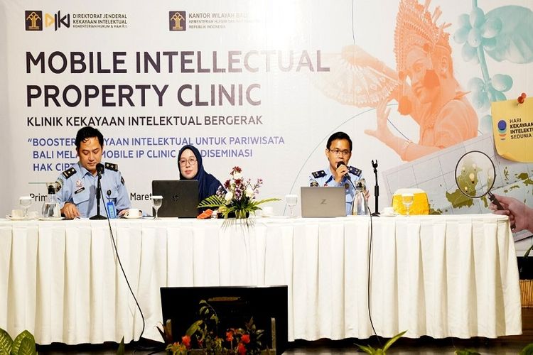 Staf Ahli Bidang Politik dan Keamanan Kemenkumham Y Ambeg Paramarta mengatakan, Mobile IP Clinic merupakan program unggulan yang dicetuskan oleh Menteri Hukum dan Hak Asasi Manusia (Menkumham) Yasonna H Laoly.