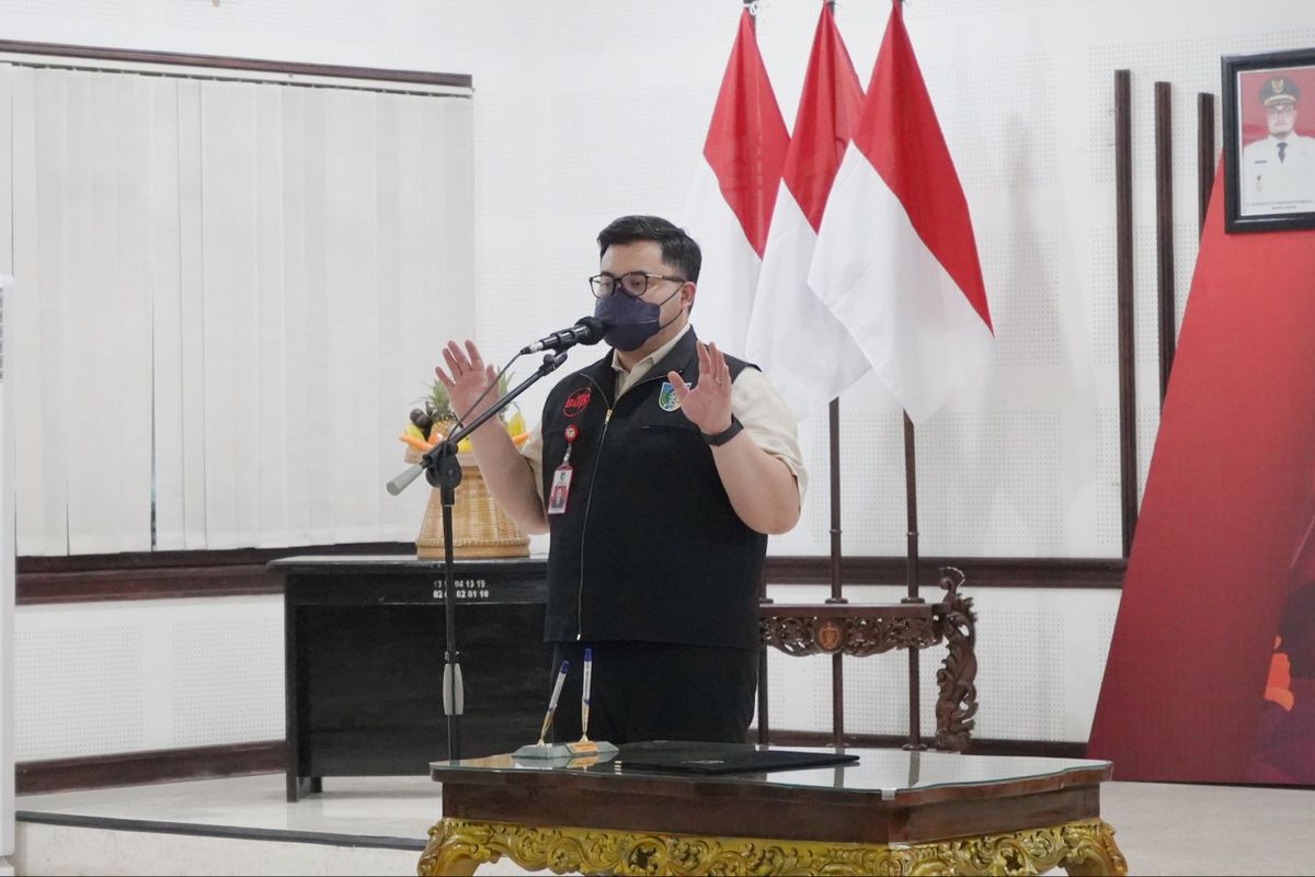 Bupati Kediri Hanindhito Himawan Pramana.