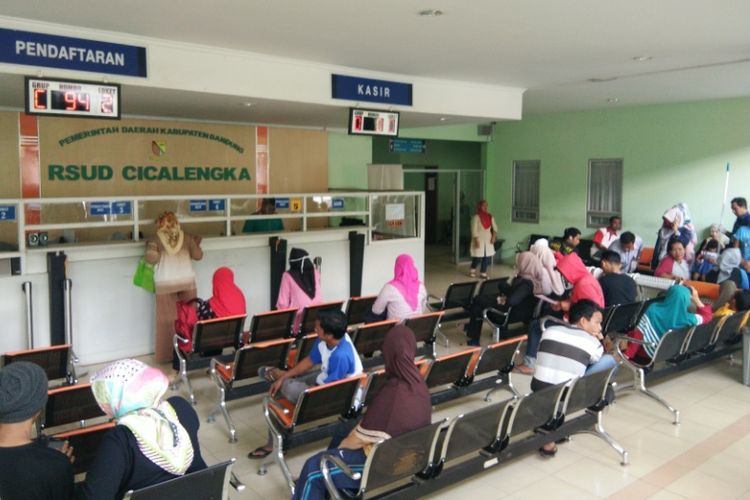 Kondisi ruang pelayanan RSUD Cicalengka, Rabu (11/4/2018). Seluruh pasien rawat inap korban miras oplosan dipulangkan karena kondisi kesehatannya mulai membaik. 