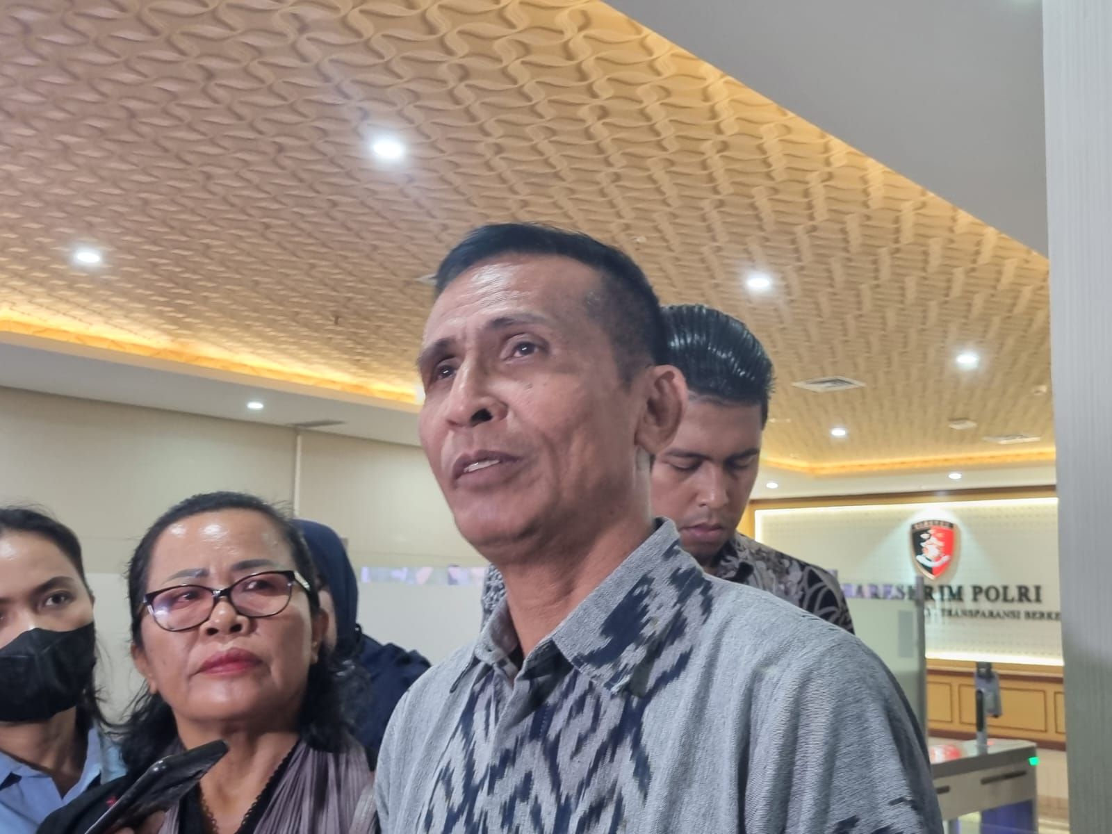 Ferdy Sambo Batal Dihukum Mati, Ayah Brigadir J: Kecewa, bagai Petir di Siang Bolong