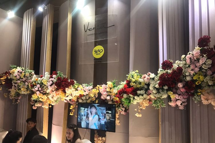 Booth Vertu & Yello Hotels Harmoni di event Jakarta Mega Wedding Festival yang diselenggarakan di Hall D JIExpo Kemayoran, Jakarta Pusat, Sabtu (4/5/2024). 