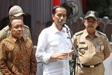 Bagikan Sertifikat untuk Warga, Jokowi Berharap Sengketa Lahan Berkurang