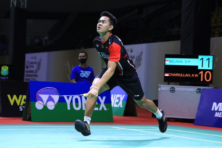 Tunggal putra Indonesia pelatnas pratama, Alvi Wijaya Chairullah. Alvi tengah beraksi di ajang Indonesia International Series 2022.