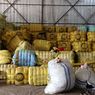 Penampakan Gudang Penyimpanan Baju Bekas Impor di Bekasi yang Digerebek Polisi