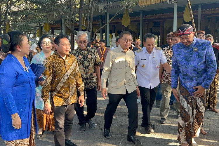Revitalisasi Keraton Solo Dimulai, Gusti Moeng Ungkap Kondisi Atap Bangunan Jebol
