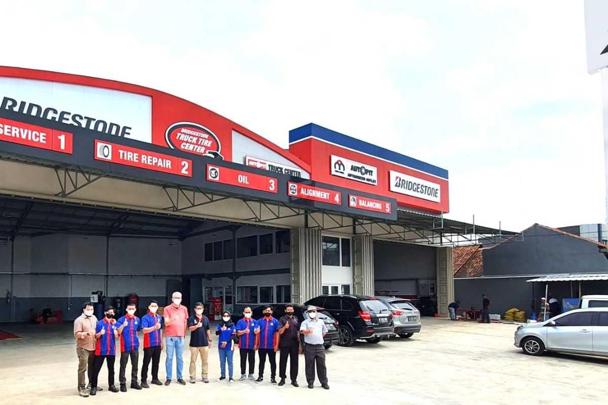 PT Bridgestone Tire Indonesia (Bridgestone Indonesia) meresmikan tambahan satu jaringan resmi khusus untuk pelanggan ban komersial (untuk kendaraan truk dan bus) yaitu Bridgestone Truck Tire Center Autopit di Kabupaten Cirebon