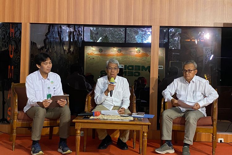 Dirjen KSDAE Kemenhut, Satyawan Pudyatmoko, menjelaskan soal UU KSDAHE, Rabu (22/7/2025). 