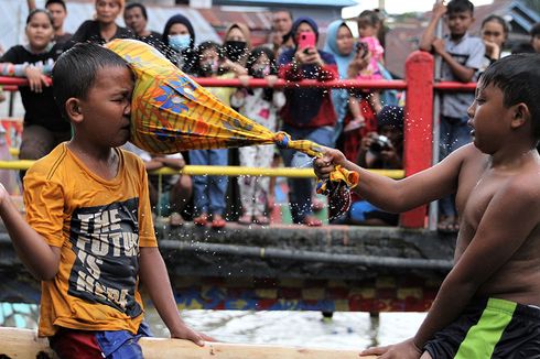 Ada Tiga Ronde untuk Pertandingan Adu Bantal