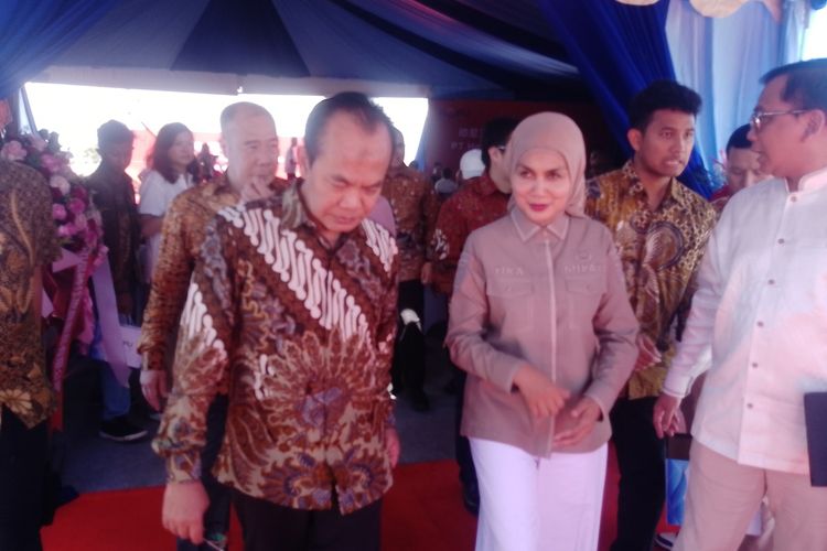 Kapal Kargo Antre Seminggu di Tanjung Emas, Sekmenko Bahas Solusi