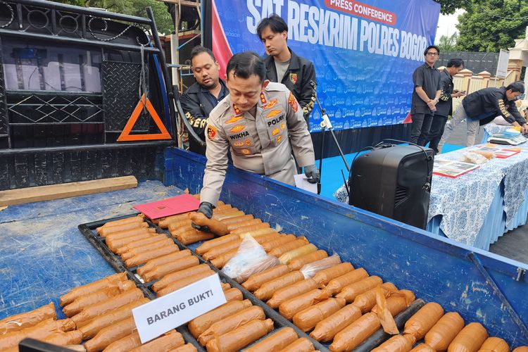 Peredaran 1 Ton Merkuri Ilegal di Bogor Terbongkar, 4 Orang Ditangkap