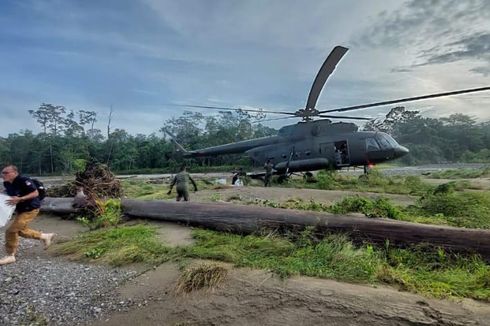 Sulit Dijangkau, Distribusi Logistik Pemilu ke 6 Desa di Maluku Tengah Pakai Helikopter TNI