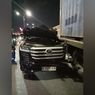Mobil Pemilik Pallubasa Serigala Tabrak Truk Saat Akan ke Bandara