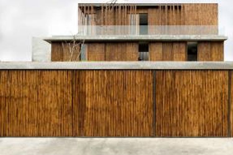 Rumah Minimalis Dari Kayu  Dan Bambu 