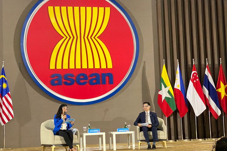 Suasana talkshow virtual berjatuk ?ASEAN #WeScore? pada Jumat (3/12/2021) sore WIB.