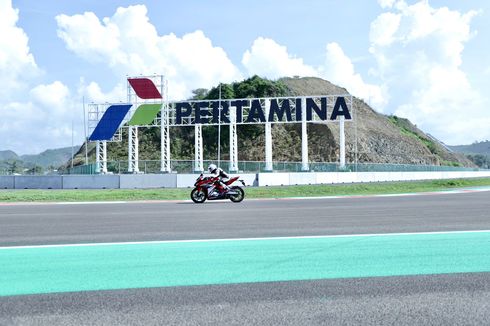 Sandiaga Uno Pastikan MotoGP Mandalika 2022 Tetap Digelar