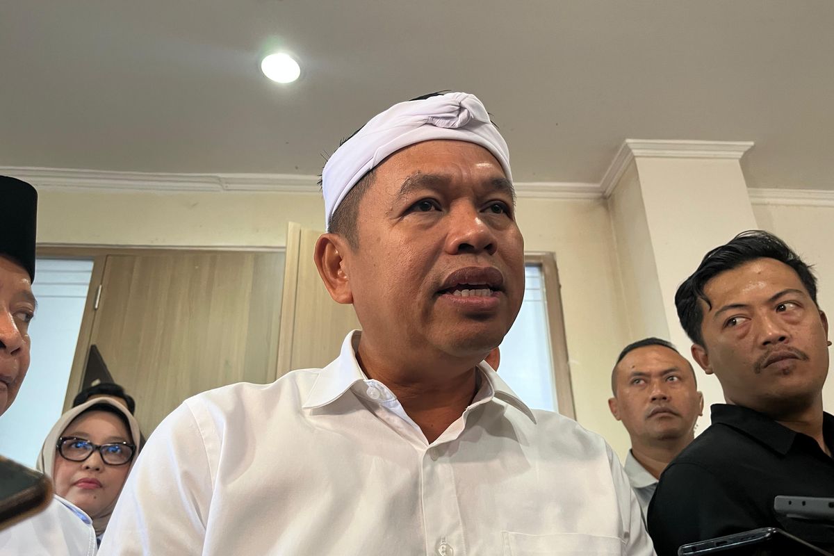 Gubernur Jawa Barat Dedi Mulyadi di Balai Kota Depok, Selasa (29/4/2025).