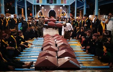 қисық орыс милф