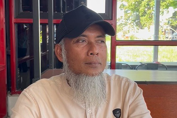 Mantan Napi Penghuni Sel D9, Bangun 