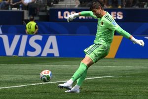 Thibaut Courtois Cetak Rekor di Piala Dunia 2026 usai Laga Belgia Vs Iran