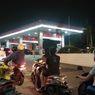 Tersiar Kabar BBM Naik 1 September, Pengendara Berbondong-bondong Antre di SPBU Karawang