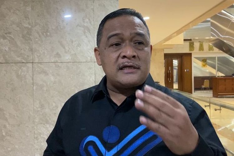 Kepala Badan Perlindungan Pekerja Migran Indonesia (BP2MI) Benny Rhamdani ditemui di Kompleks Parlemen Senayan, Jakarta, Senin (28/11/2022). 