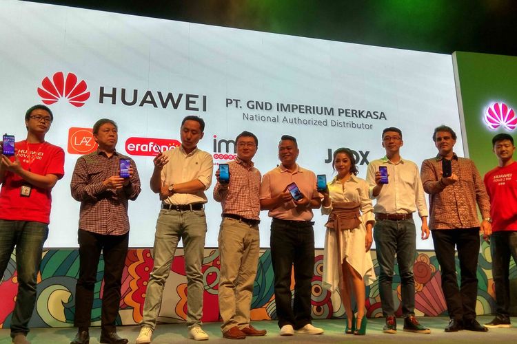 Huawei meresmikan kehadiran smartphone Android Nova 2 Lite di Indonesia dalam sebuah acara di kawasan Thamrin, Jakarta Pusat, Rabu (25/4/2018).
