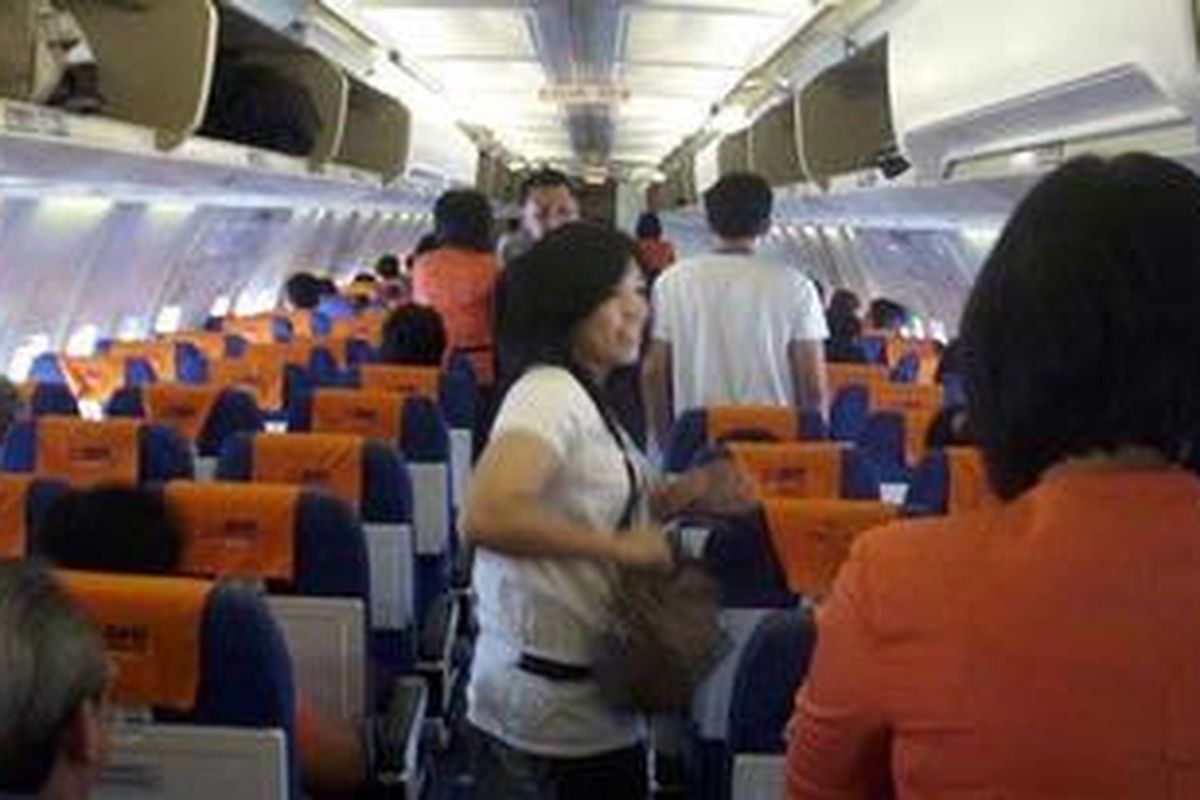Penumpang pesawat Batavia Air.