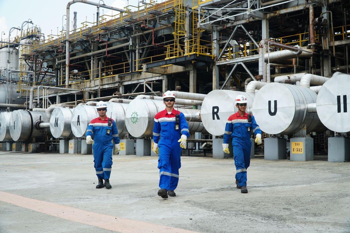 PT Kilang Pertamina Internasional (KPI) memiliki 3 produk SF, yakni SF02, SF04, dan SF05. Produk SF05 memiliki kandungan TKDN sebanyak 75 persen, sedangkan produk SF02 memiliki kandungan TKDN yang jauh lebih tinggi, yaitu 95 persen.