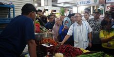 Sambangi Pasar Besar Kota Madiun, Mendag Zulhas Bersyukur Harga Bapok Masih Terjangkau