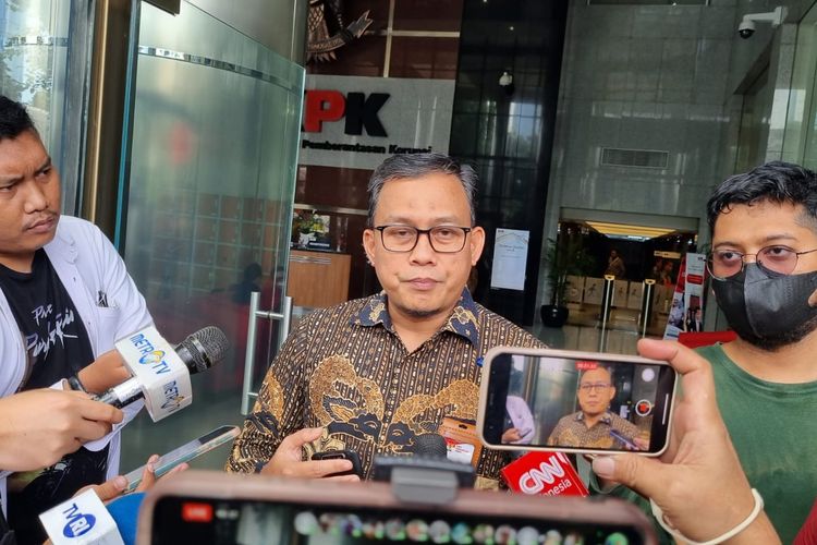 Juru Bicara Penindakan dan Kelembagaan KPK, Ali Fikri menyebut saat ini merupakan momentum yang tepat bagi DPR RI untuk segera mengesahkan Rancangan Undang Undang (RUU) Perampasan Aset, Kamis (30/3/2023).