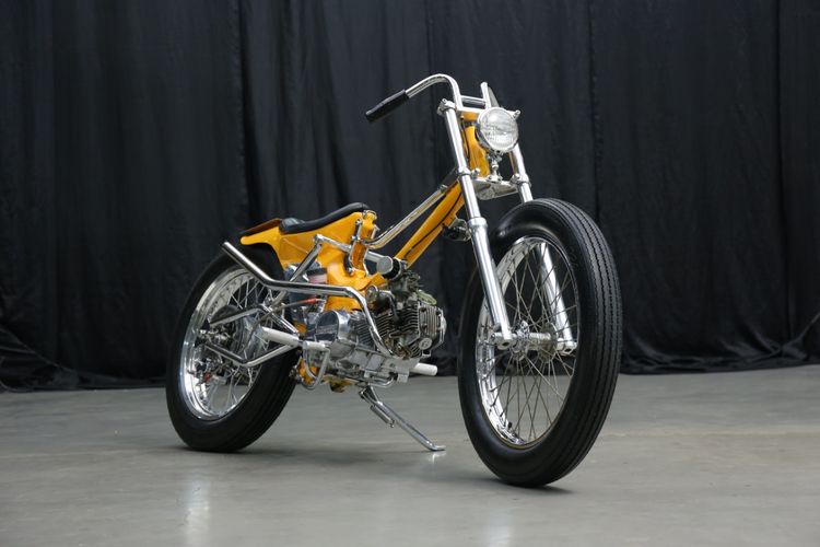 Motor custom Honda Grand bergaya choppy cub garapan Spring Legacy Garage