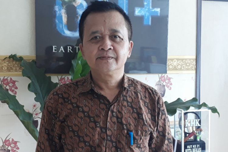 Kepala Dinas Lingkungan Hidup Kota Bekasi Jumhana Luthfi, Senin (24/9/2018).