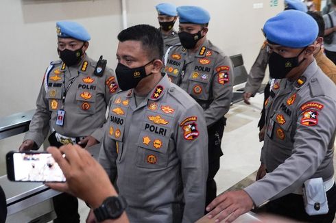 Terbaru soal Kasus Brigadir J: Dugaan Kakak Asuh Sambo hingga Bantahan Keterlibatan Tiga Kapolda