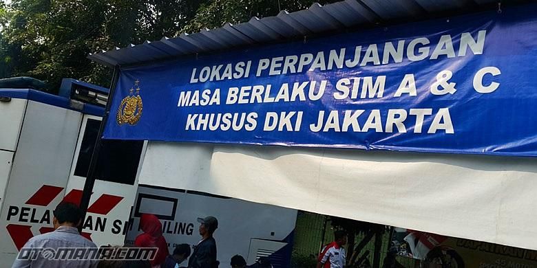 Proses perpanjang SIM layanan keliling