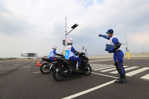 Setiap Hari Pengendara Motor Menghadapi 120 Potensi Berbahaya di Jalan