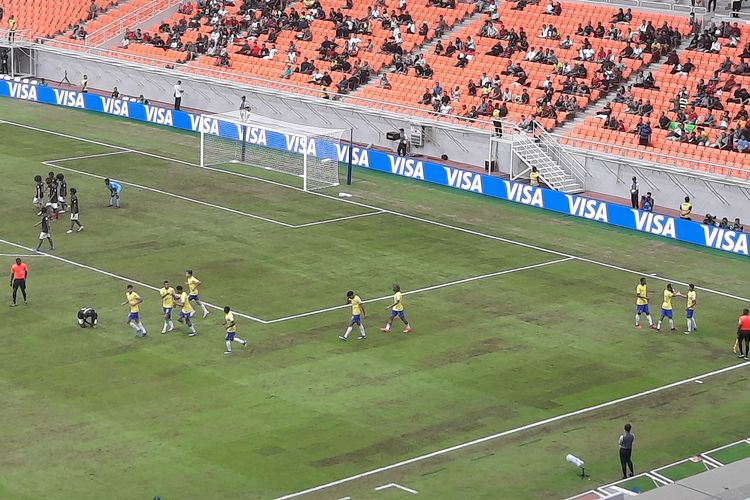 Laga Grup C Piala Dunia U17 2023 antara Brasil vs Kaledoni Baru di Jakarta International Stadium, Selasa (14/11/2023).