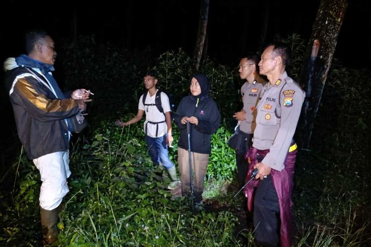 Dua Pendaki Pemula Tersesat di Gunung Lawu, Ditemukan Selamat