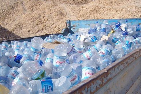 Penerapan Cukai Plastik Dinilai Berpotensi Naikkan Inflasi