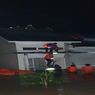Banjir Landa Kabupaten Bima, Ibu Hamil dan Anak 5 Tahunnya Bertahan di Atap Rumah